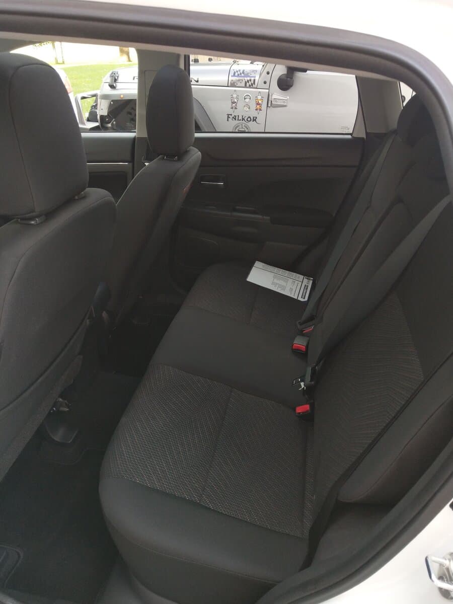 Mitsubishi Outlander Interior - interior detail by Fallout Auto Detailing