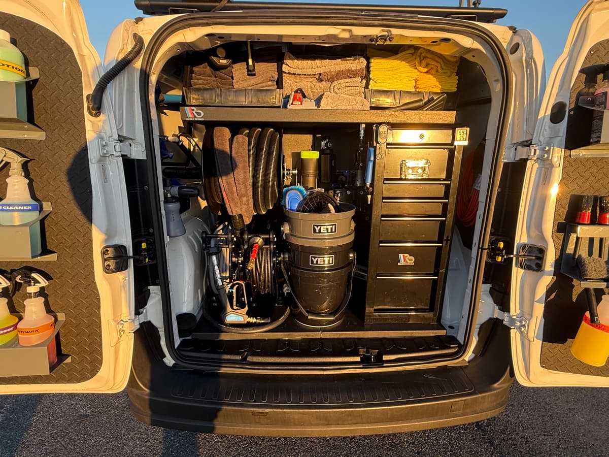 Mobile detailing van - power station and equipment